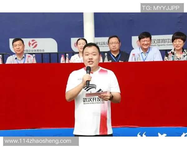北京职工足球联赛盛况空前展现团结拼搏精神助力全民健身新风潮